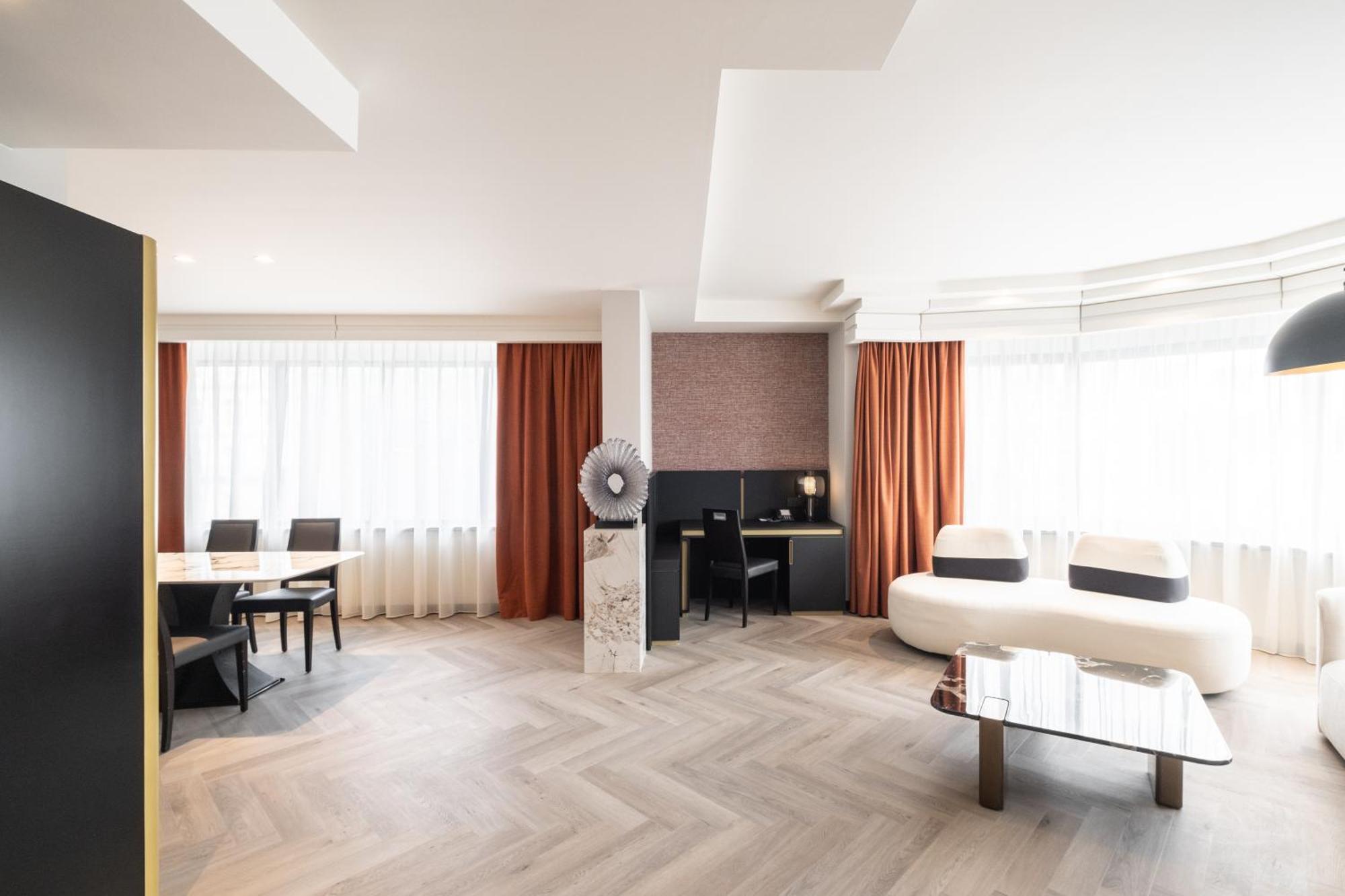 Hyllit Hotel